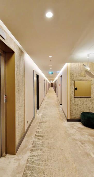 2Budapest Eye-Freegym And Sauna Luxury Home المظهر الخارجي الصورة