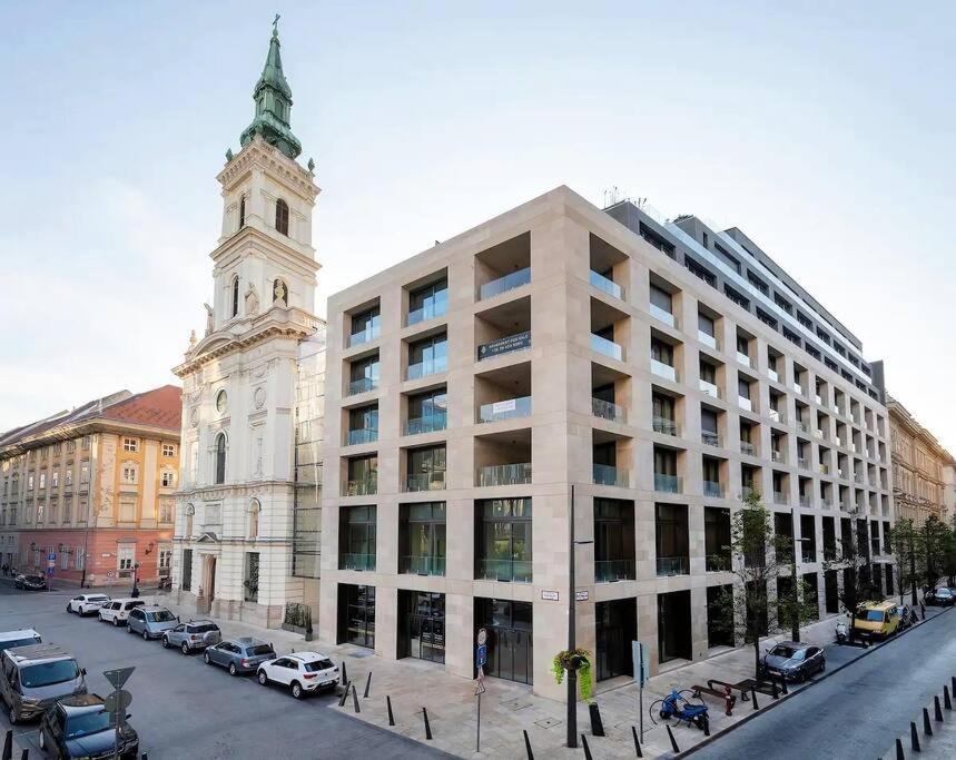 2Budapest Eye-Freegym And Sauna Luxury Home المظهر الخارجي الصورة
