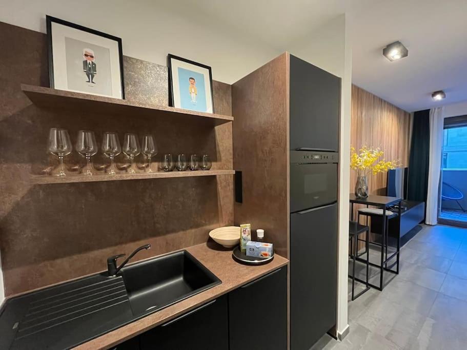 2Budapest Eye-Freegym And Sauna Luxury Home المظهر الخارجي الصورة