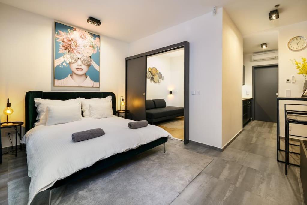 2Budapest Eye-Freegym And Sauna Luxury Home المظهر الخارجي الصورة